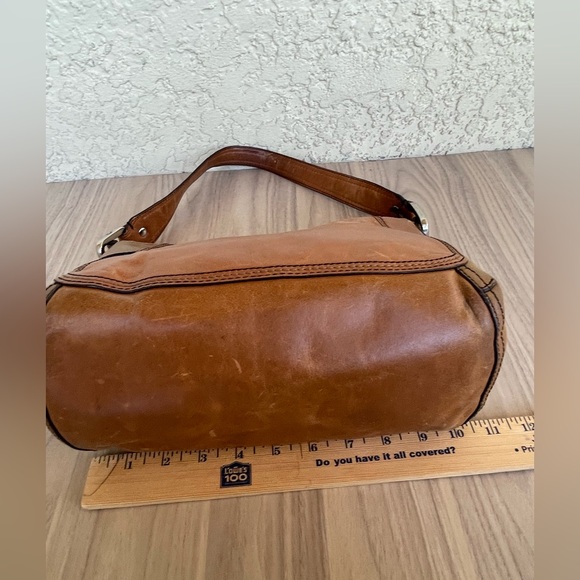 Fossil Tan Leather Shoulder Bag - Picture 8 of 14